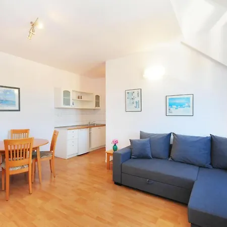 Dom Apartamentowy Meridian Ustronie Morskie